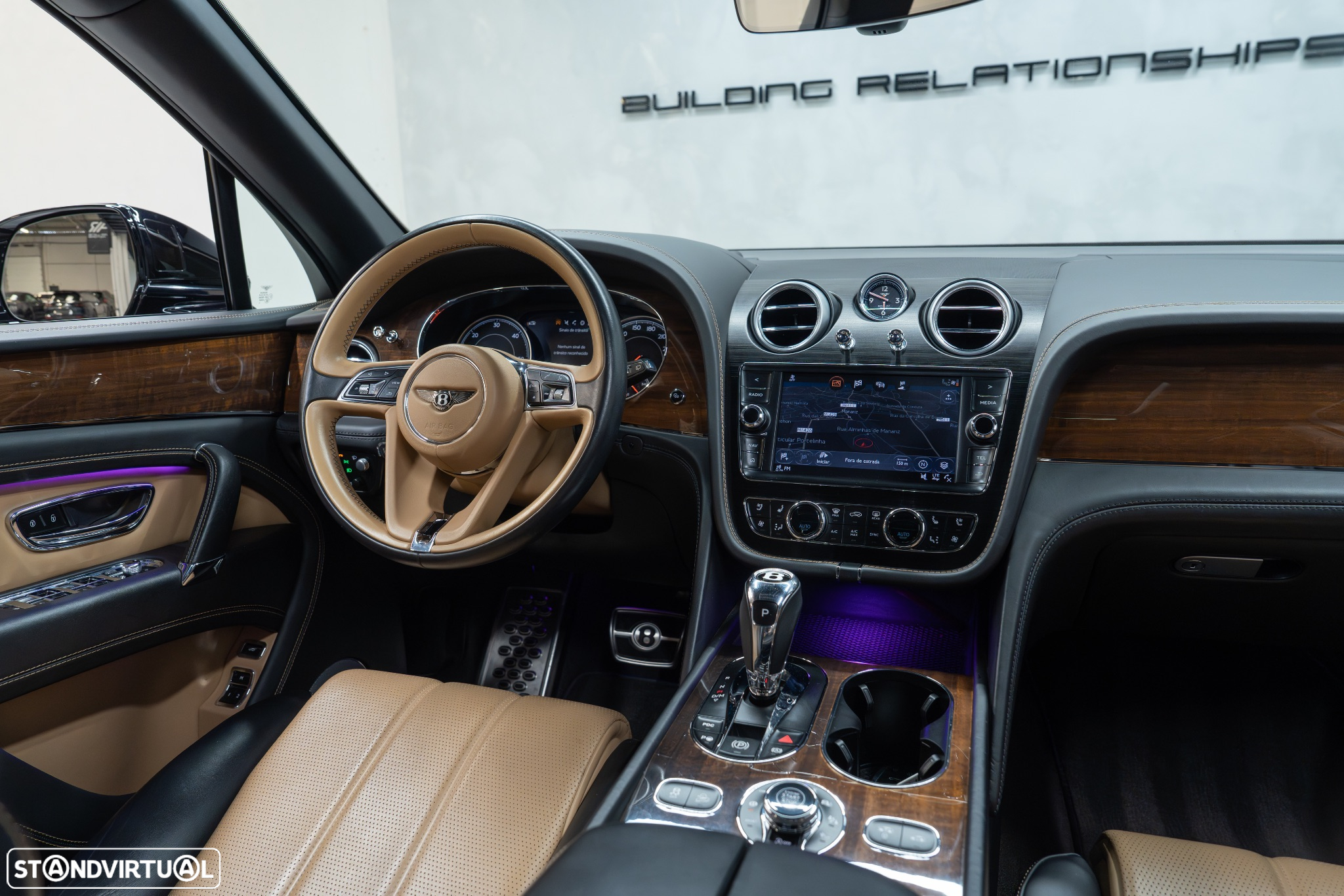 Bentley Bentayga V8 - 20