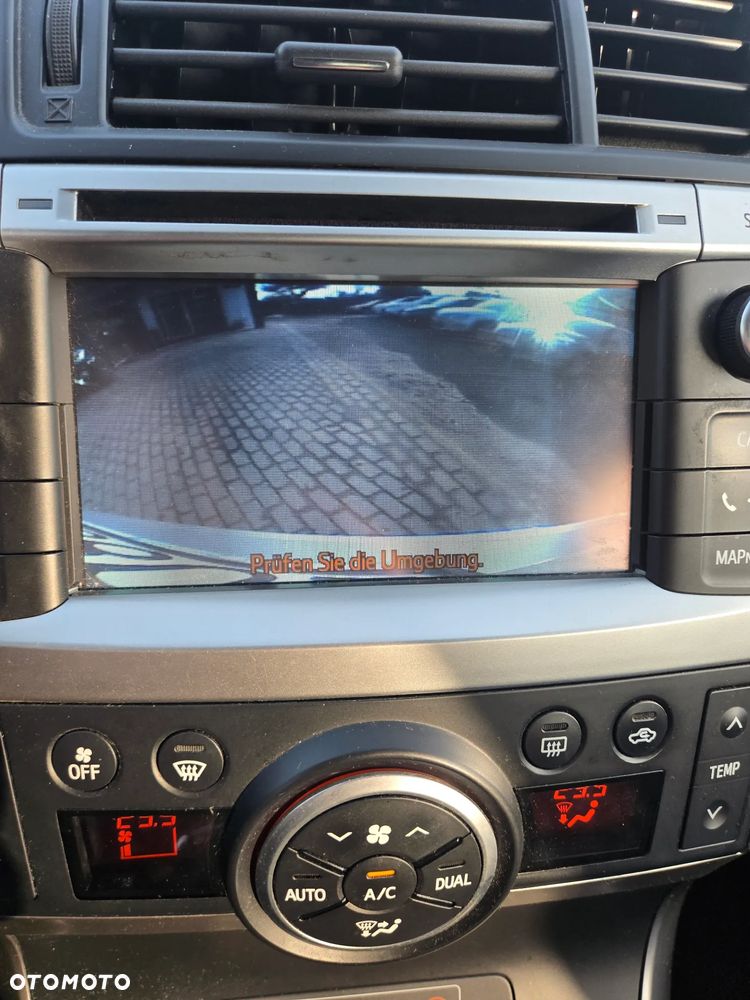 Toyota Verso 1.8 5-Sitzer Life - 2