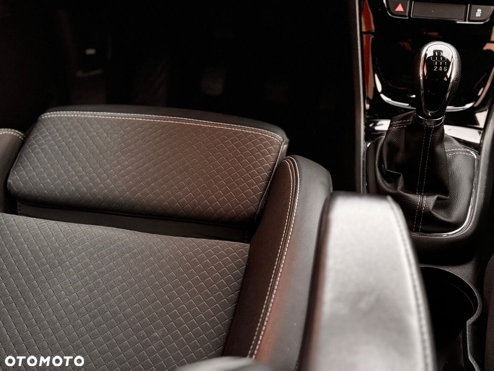 Opel Mokka 1.4 Turbo ecoFLEX Start/Stop Color Innovation - 24