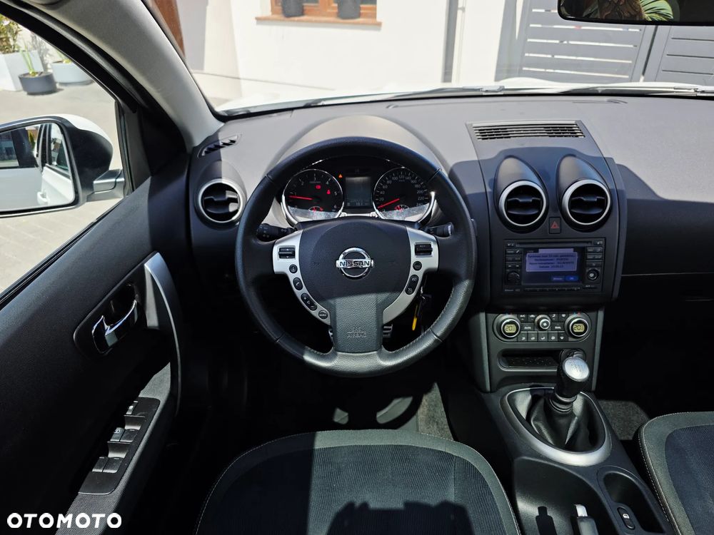 Nissan Qashqai 1.5 dCi DPF acenta - 37