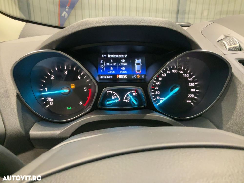 Ford Kuga 2.0 TDCi 4x4 Aut. Titanium - 14