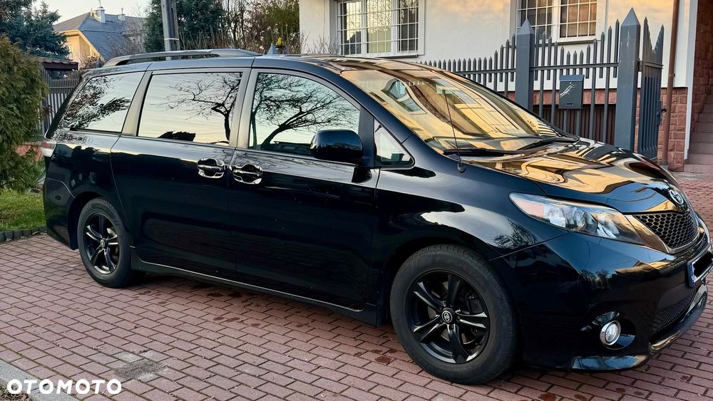 Toyota Sienna 3.5 V6 XLE AWD - 5