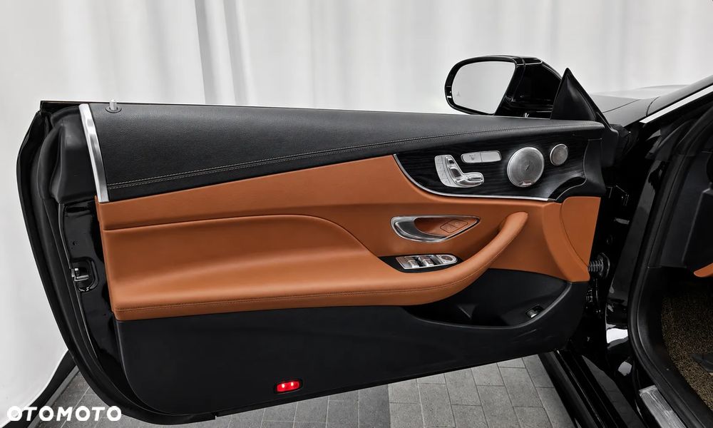Mercedes-Benz Klasa E - 15