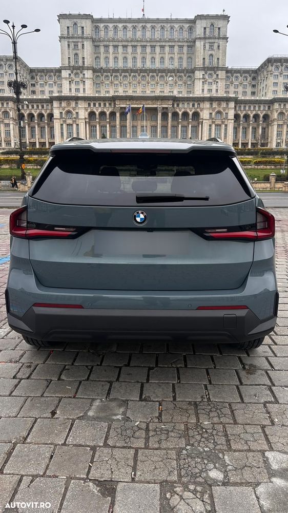 BMW X1 sDrive18d AT - 8