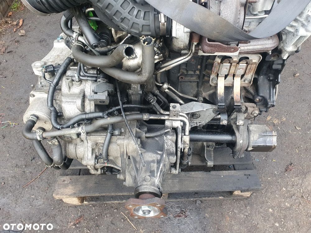 SKRZYNIA BIEGÓW NISSAN QASHQAI 2.0 DCI 4X4 AUTOMAT - 1