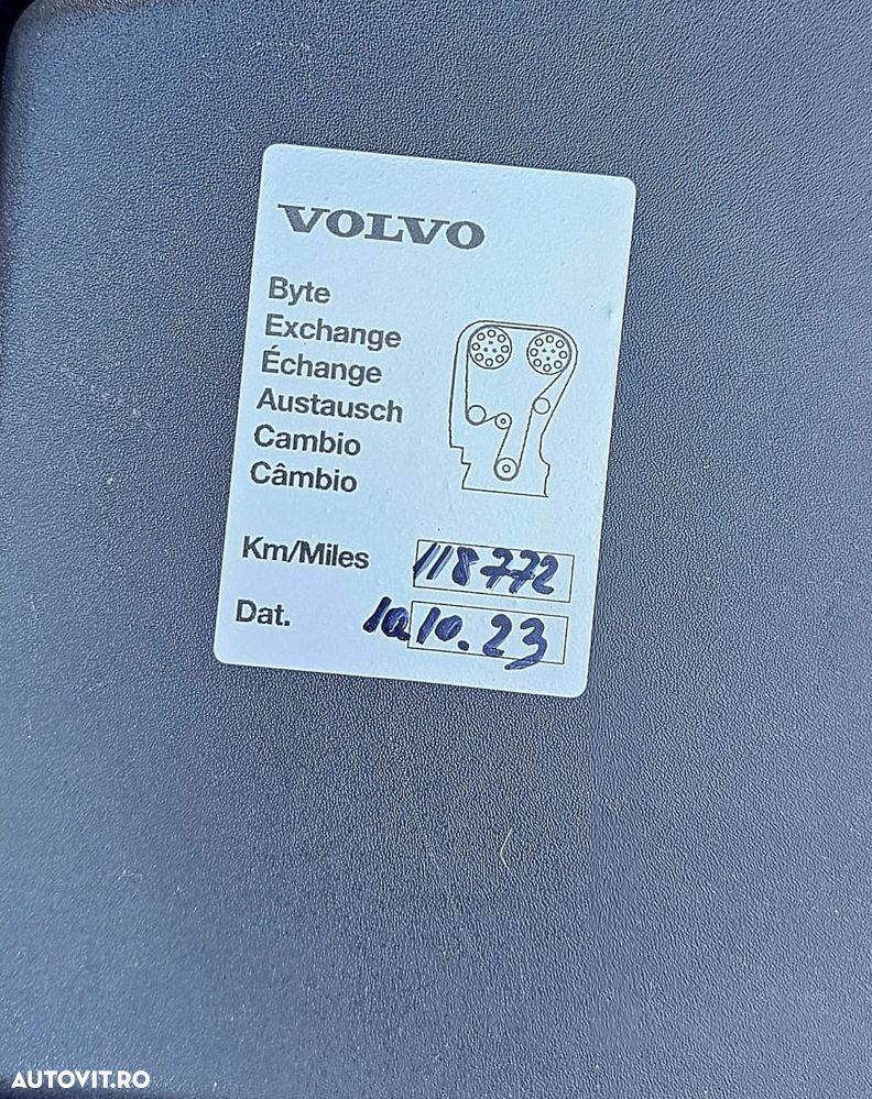 Volvo V40 D2 Momentum - 22