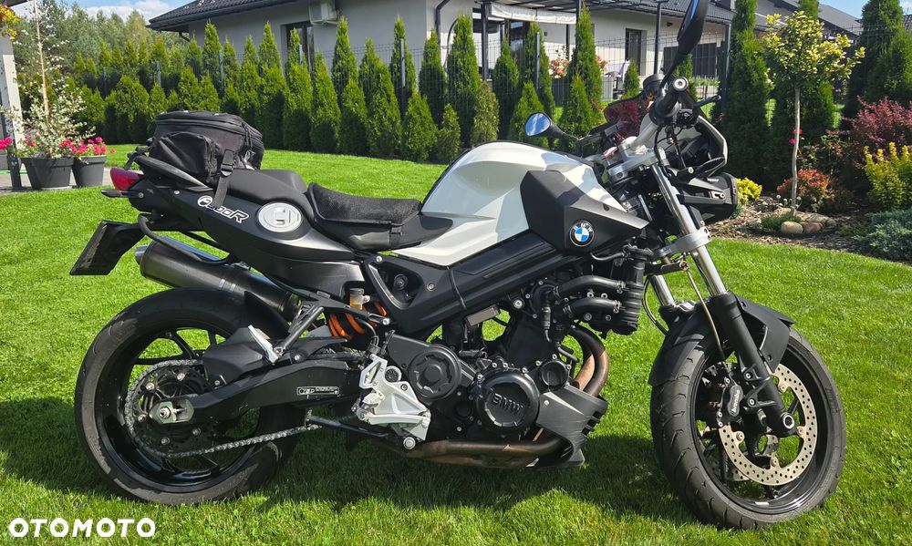 BMW F - 4
