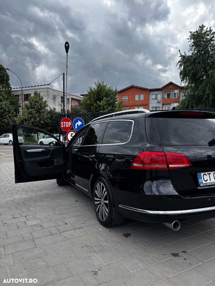 Volkswagen Passat 2.0 TDI 4Motion BlueMotion Technology Highline DSG - 5