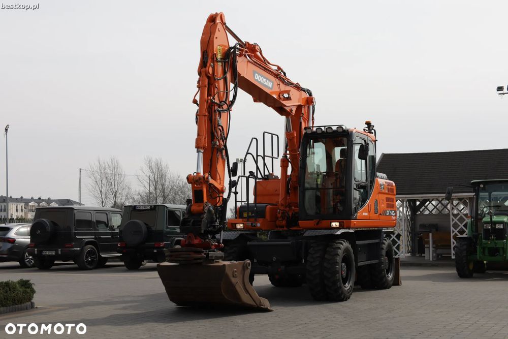 Doosan DX140W-3 - 14