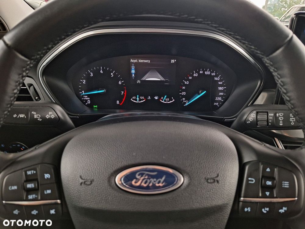 Ford Focus 1.0 EcoBoost Titanium - 27