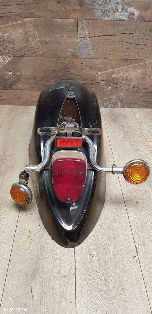 Błotnik lampa listwa kierunkowskazy XVS1100 Drag Star Classic - 4