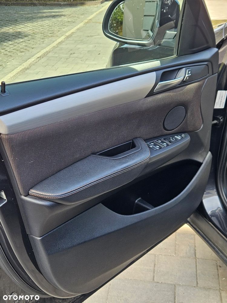 BMW X4 xDrive20d - 14