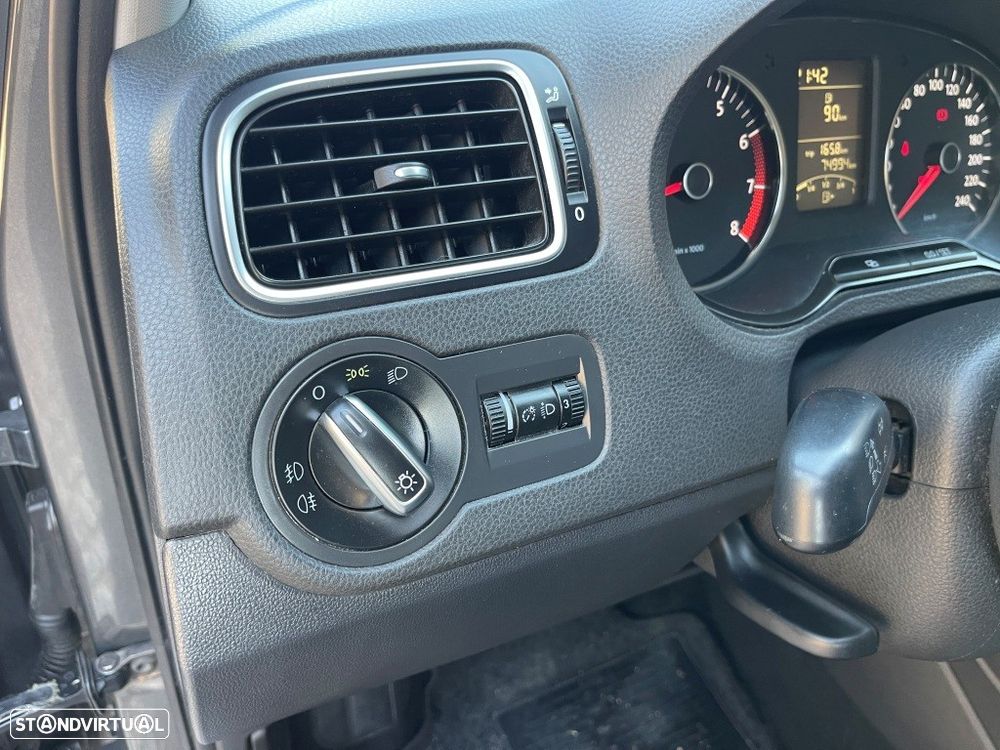 VW Polo 1.2 Confortline - 26