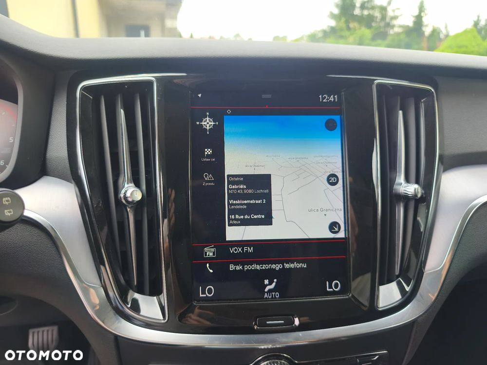 Volvo V60 D3 Momentum Core - 24