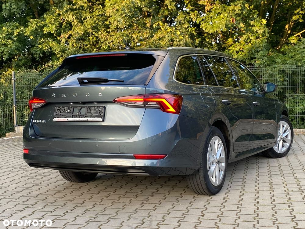 Skoda Octavia 1.5 TSI Exclusive - 5