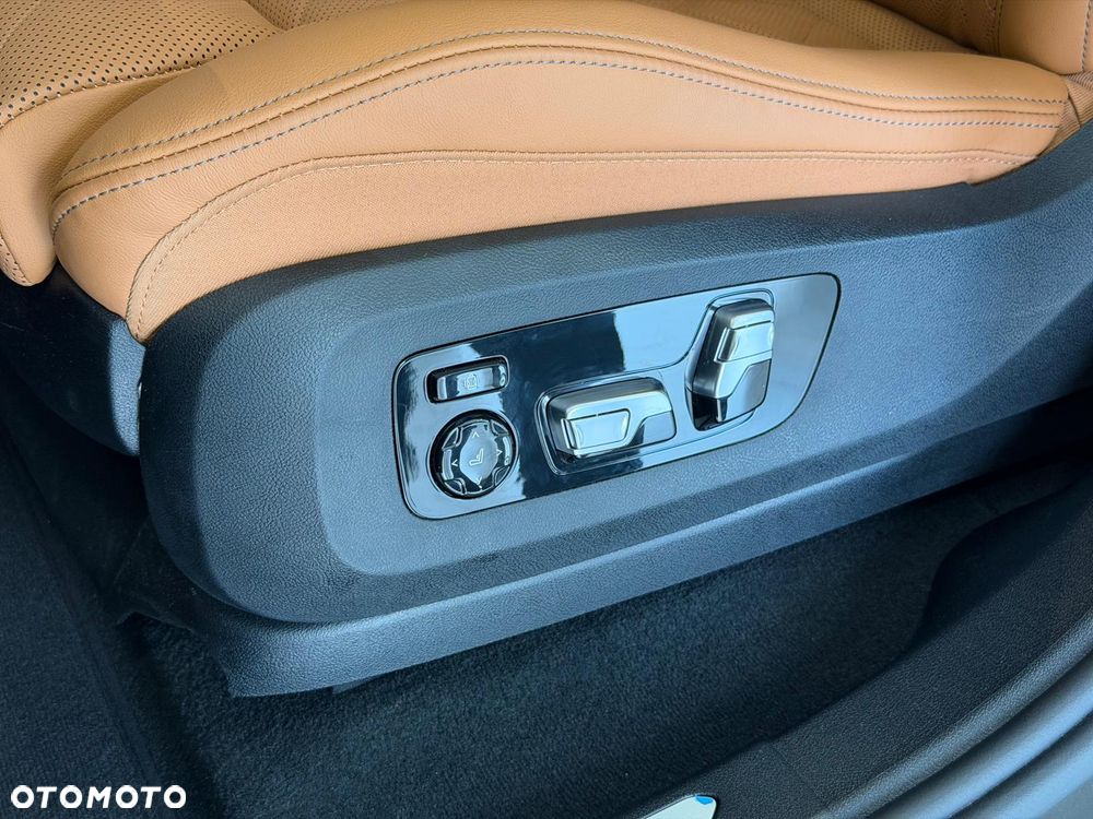BMW X6 - 19