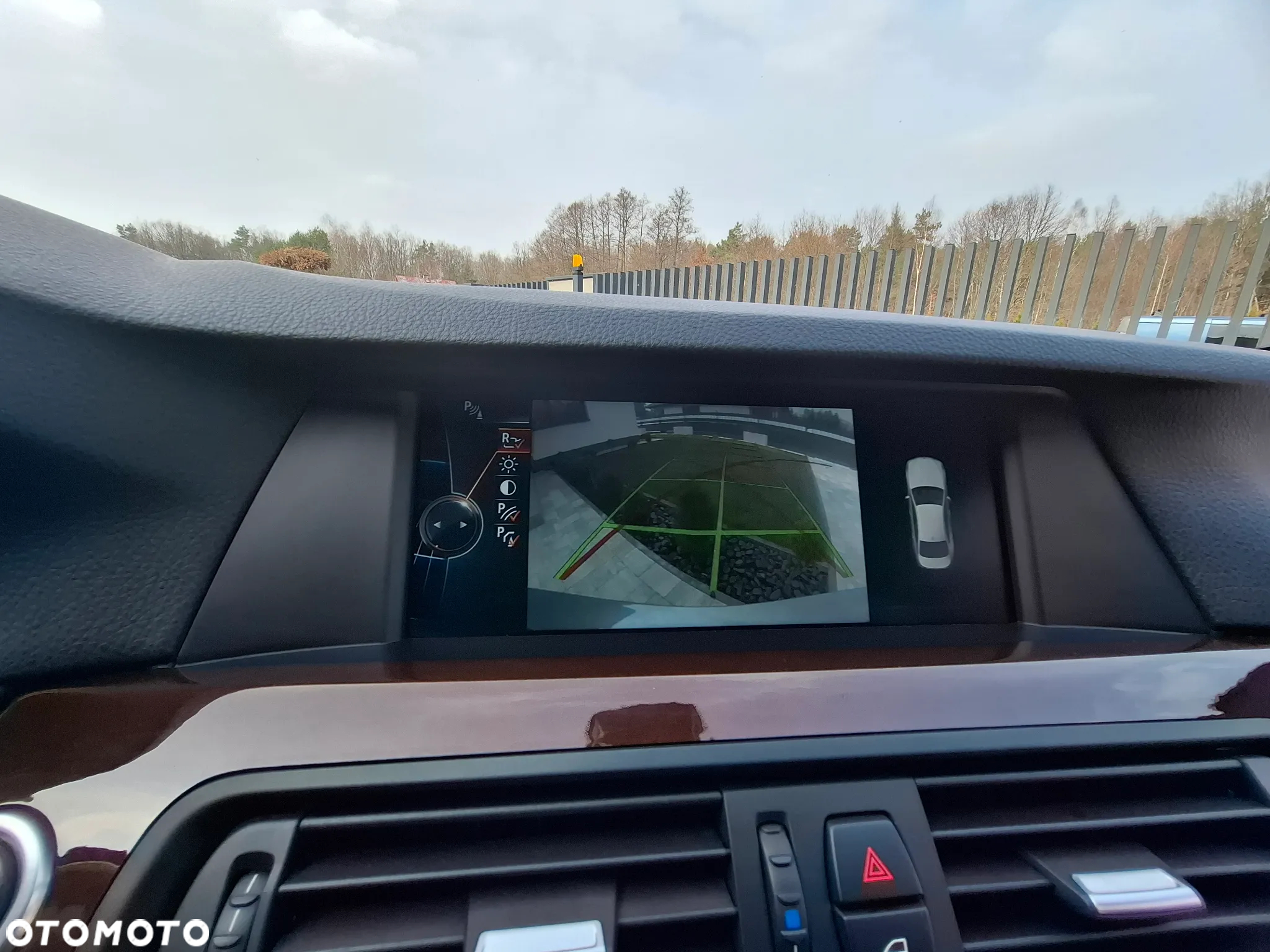 BMW Seria 5 535i xDrive - 11