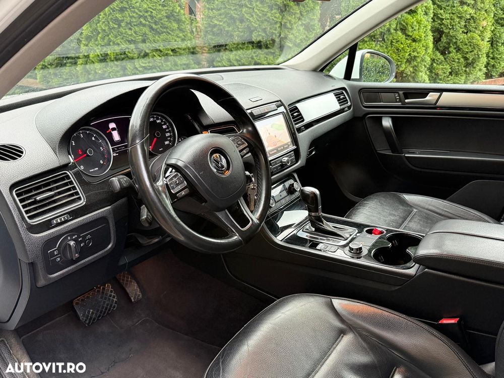 Volkswagen Touareg - 9