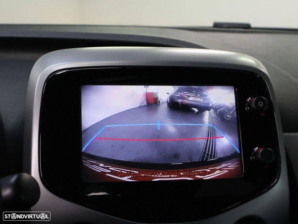 Toyota Aygo 1.0 X-Play Plus+X-Touch - 15