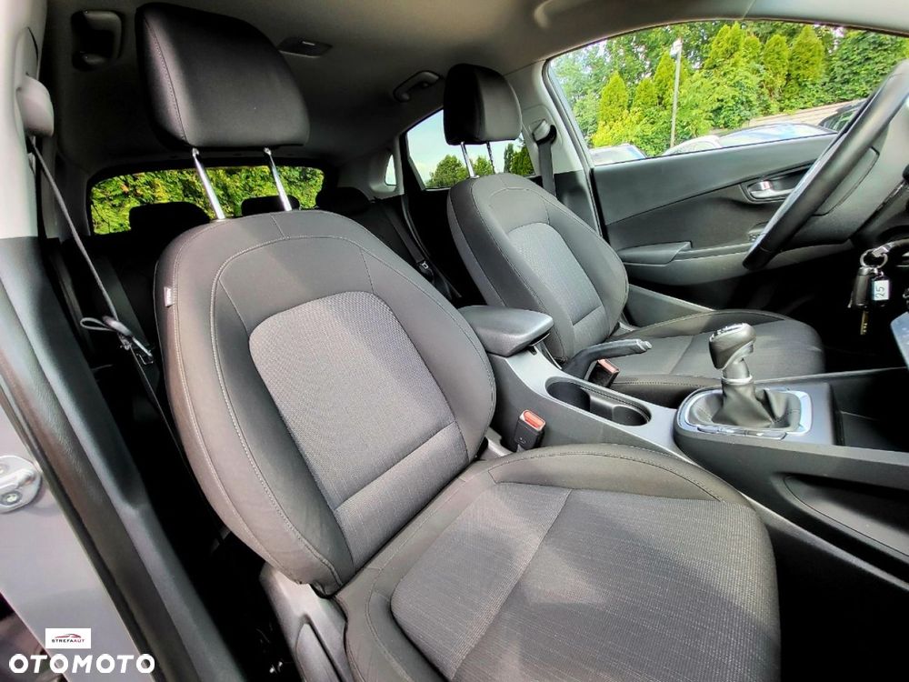 Hyundai Kona - 24