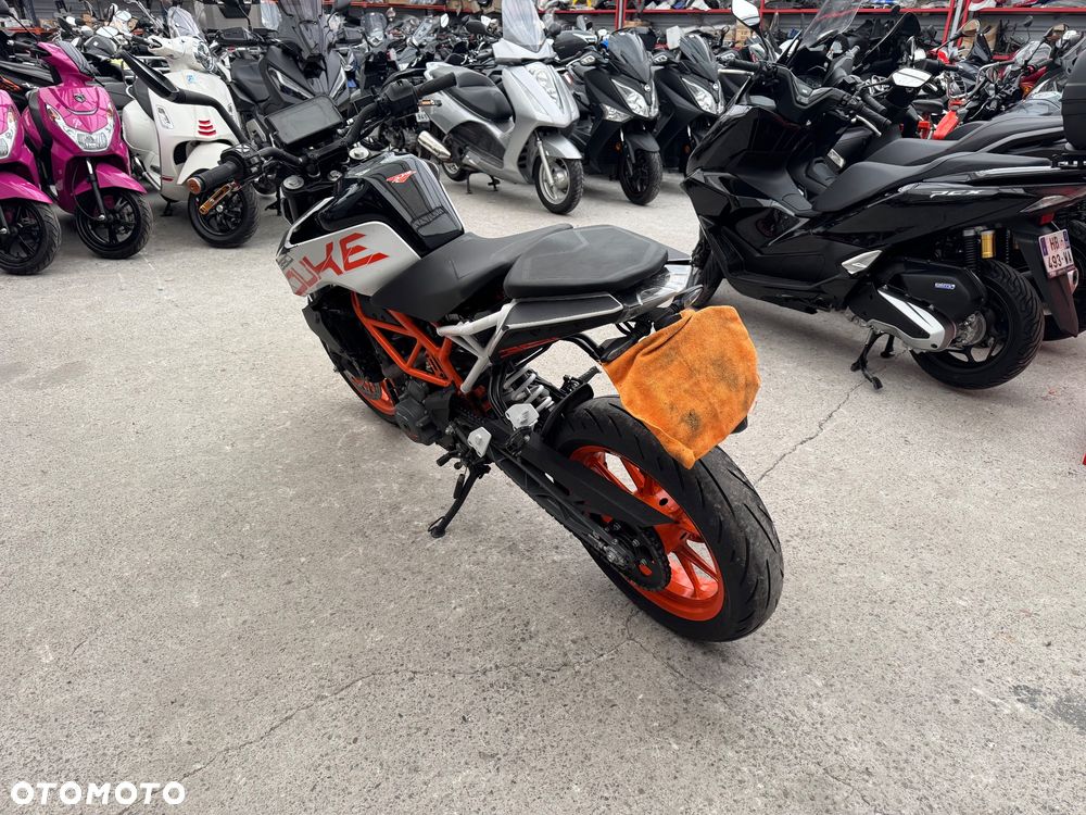 KTM Duke - 5