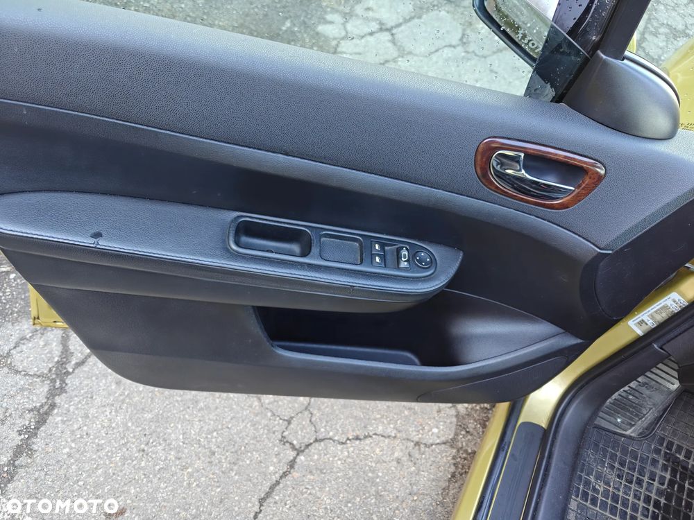 Peugeot 307 2.0 HDi XS - 11