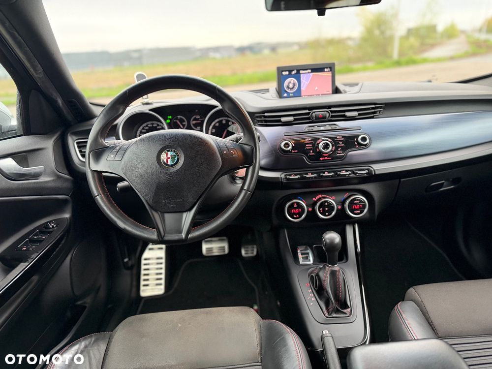 Alfa Romeo Giulietta 1.4 TB MultiAir Distinctive TCT - 14