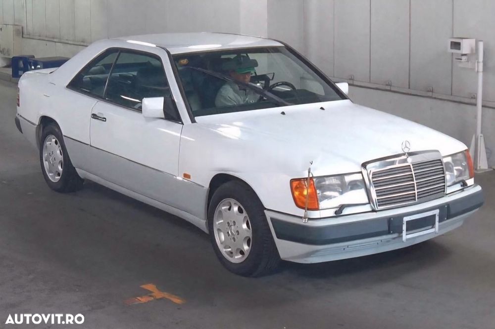 Mercedes-Benz W124 - 1