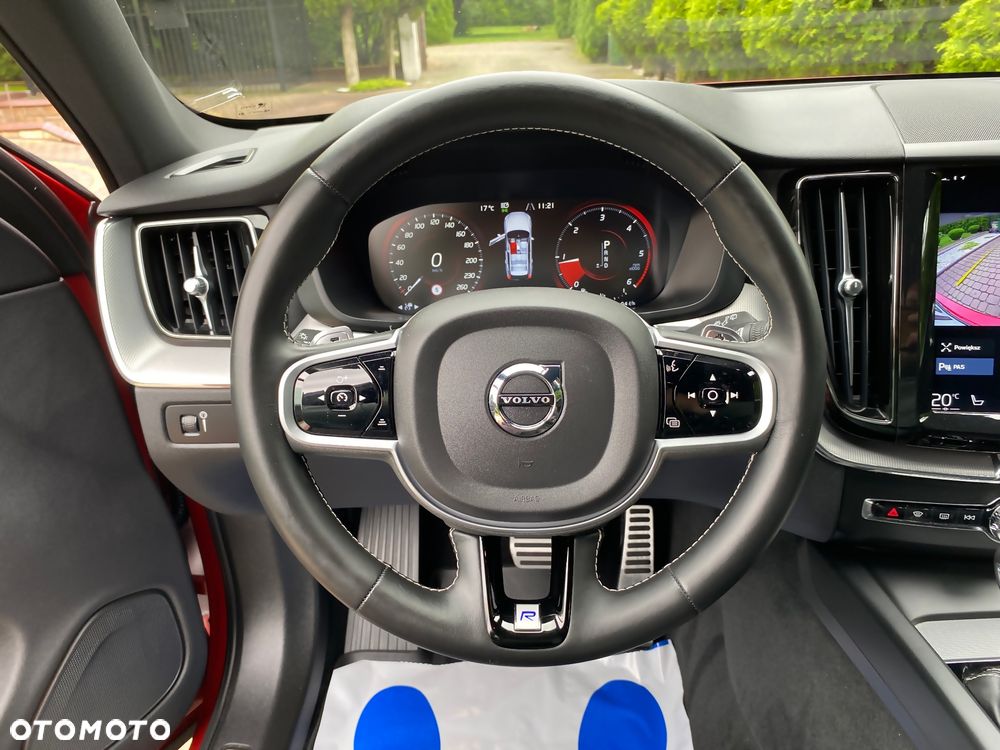 Volvo XC 60 D4 Geartronic RDesign - 26