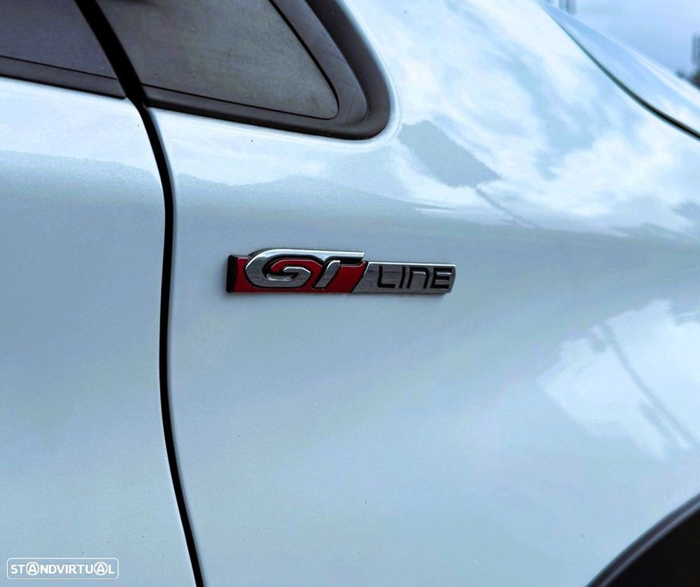 Peugeot 2008 1.2 PureTech GT Line - 8