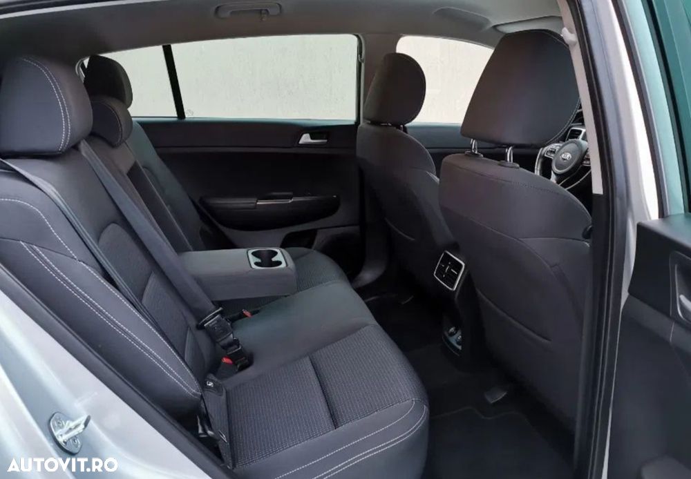 Kia Sportage 1.6 GDI 6MT 4x2 Classic - 4