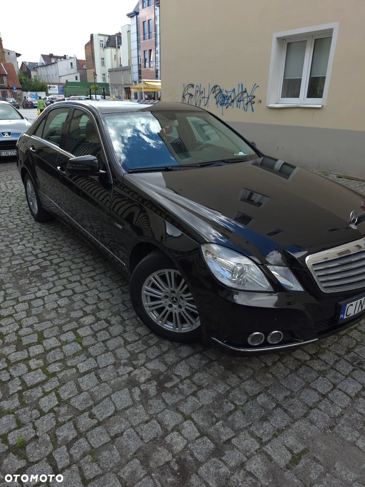 Mercedes-Benz Klasa E - 2