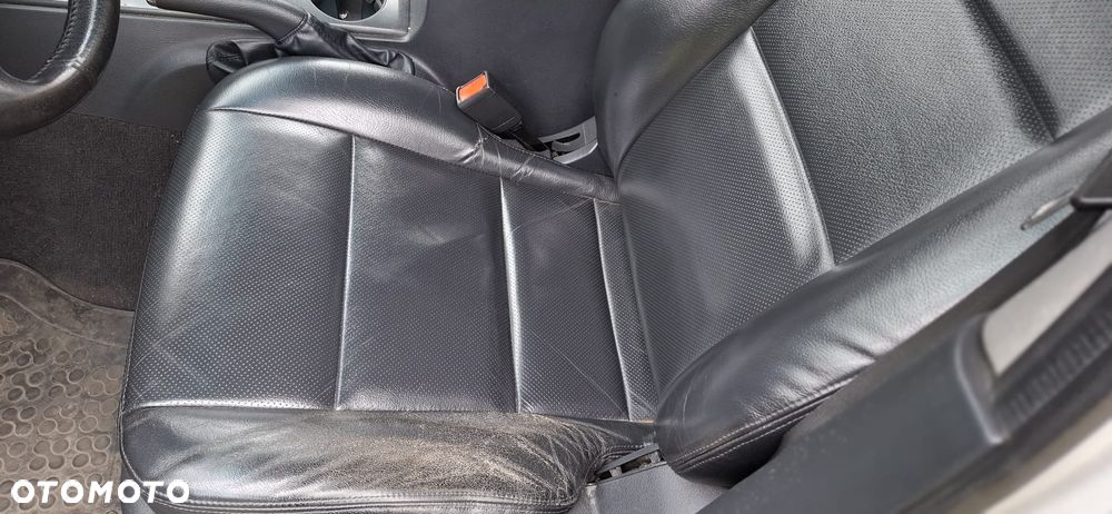 Kia Sorento 2.5 CRDi Freedom - 15