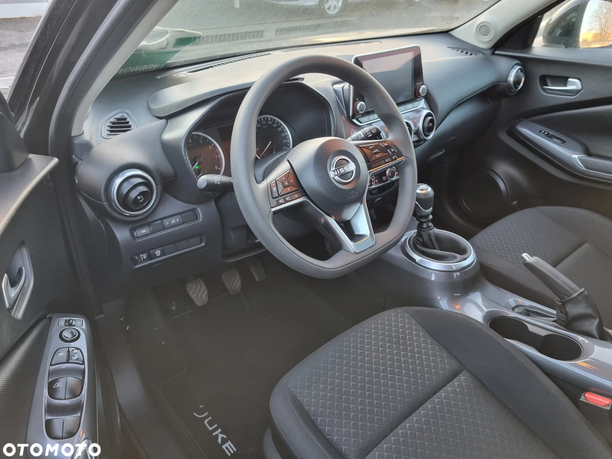 Nissan Juke 1.0 DIG-T N-Style - 10