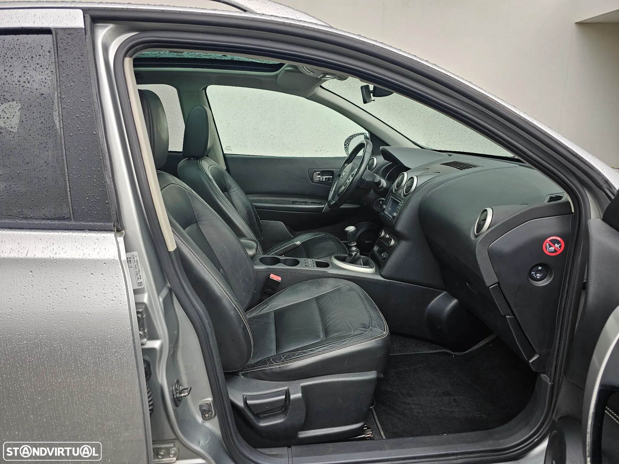 Nissan Qashqai 1.5 dCi Tekna Premium 18 - 29