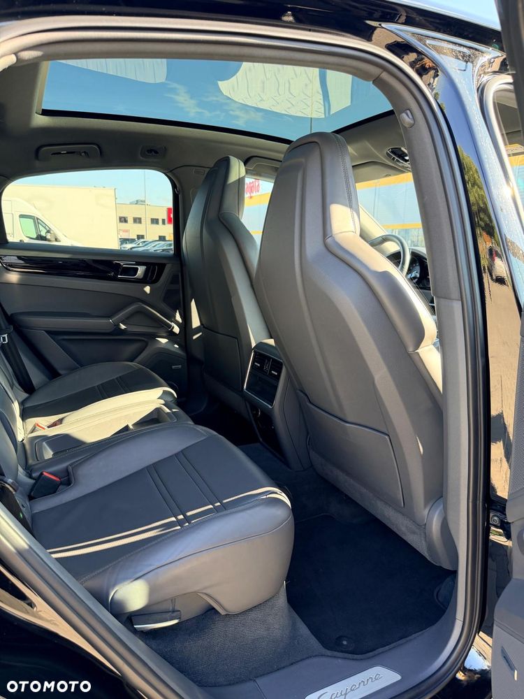 Porsche Cayenne 2019 photo 4