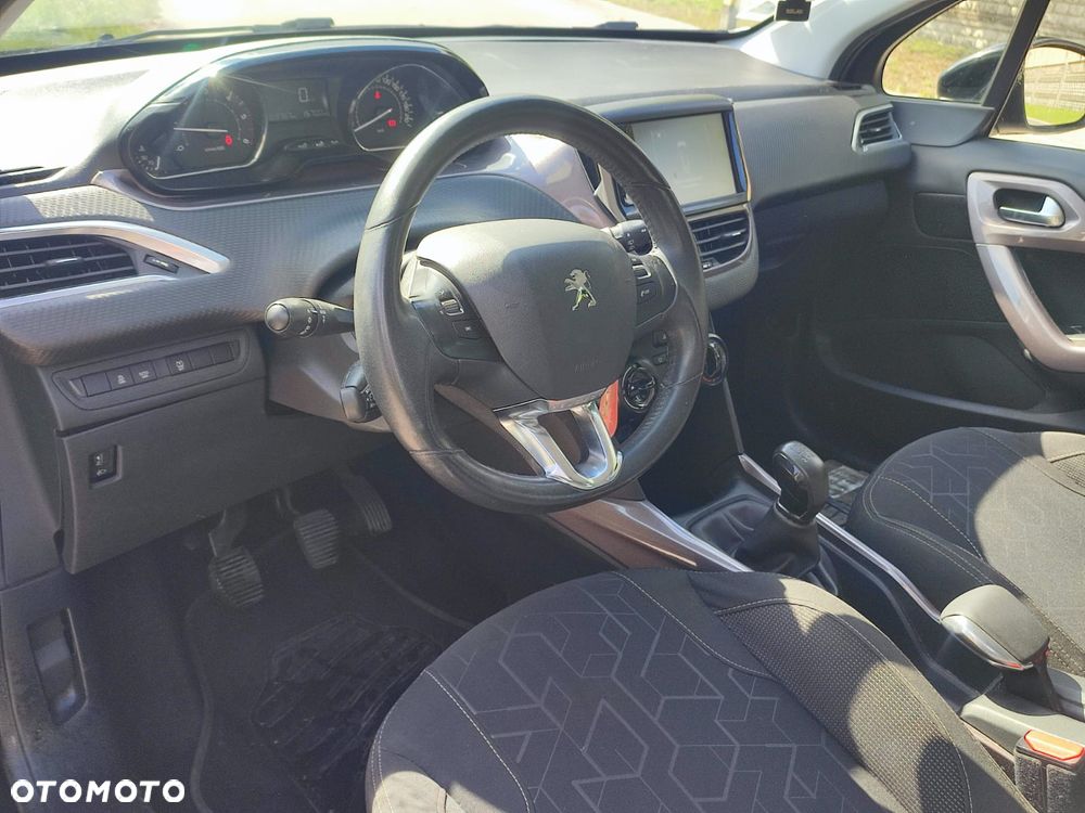 Peugeot 2008 e-HDi FAP 92 STOP & START Business-Line - 10