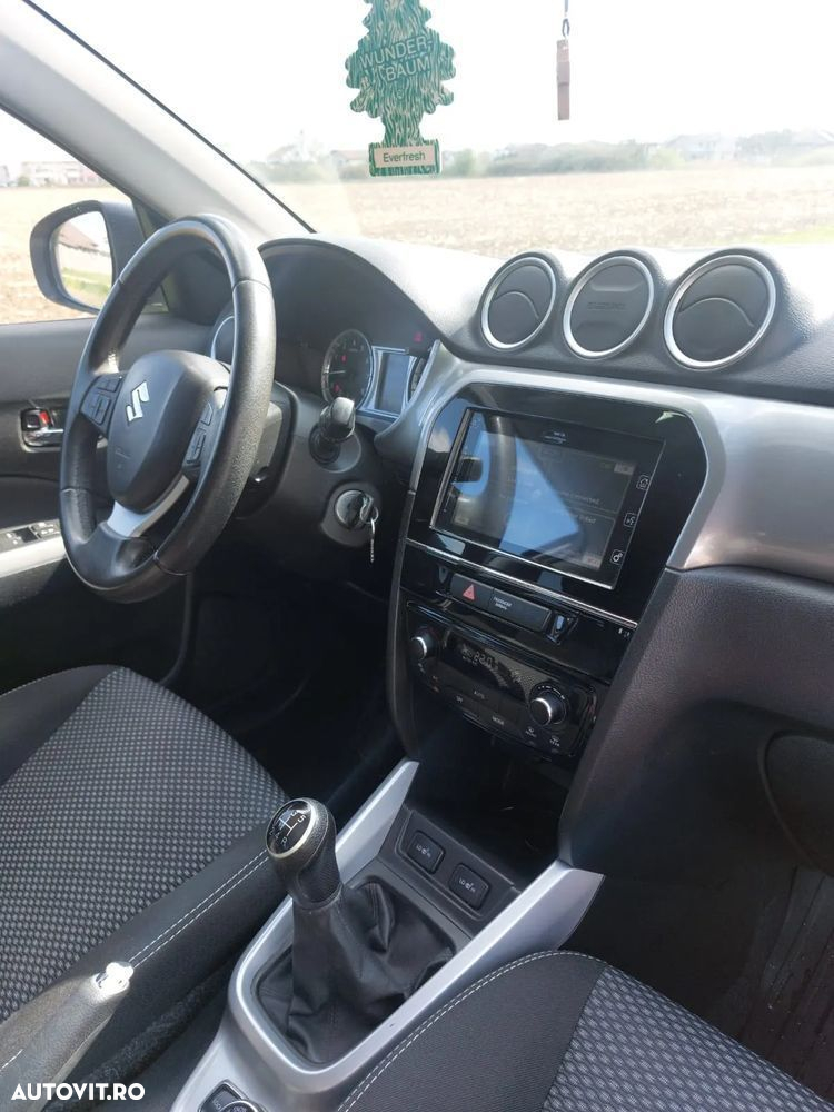 Suzuki Vitara 1.6 4X4 Cool - 2