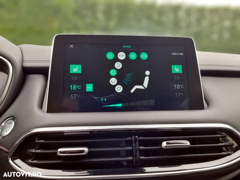 MG EHS 1.5T-GDI PHEV Luxury - 16