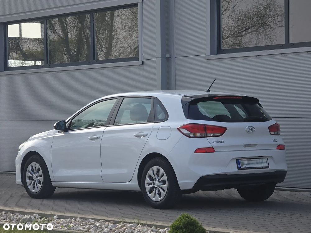 Hyundai i30 1.6 D Comfort - 6