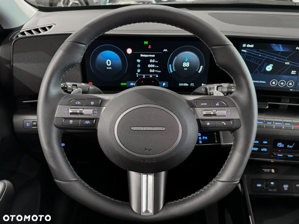 Hyundai Kona 65kWh Executive - 18