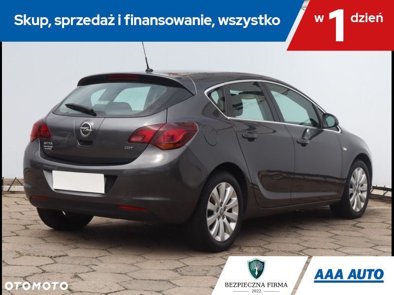 Opel Astra - 6