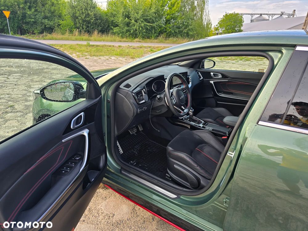 Kia ProCeed 1.6 T-GDI GT DCT - 8