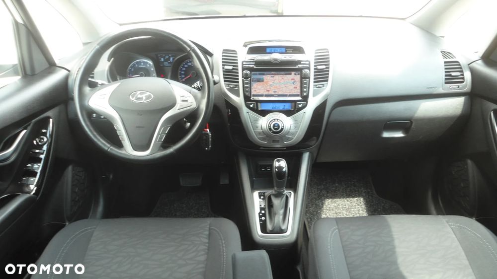 Hyundai ix20 - 16