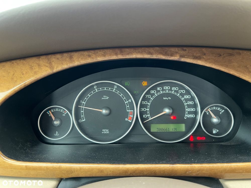 Jaguar X-Type 2.0 Executive - 16