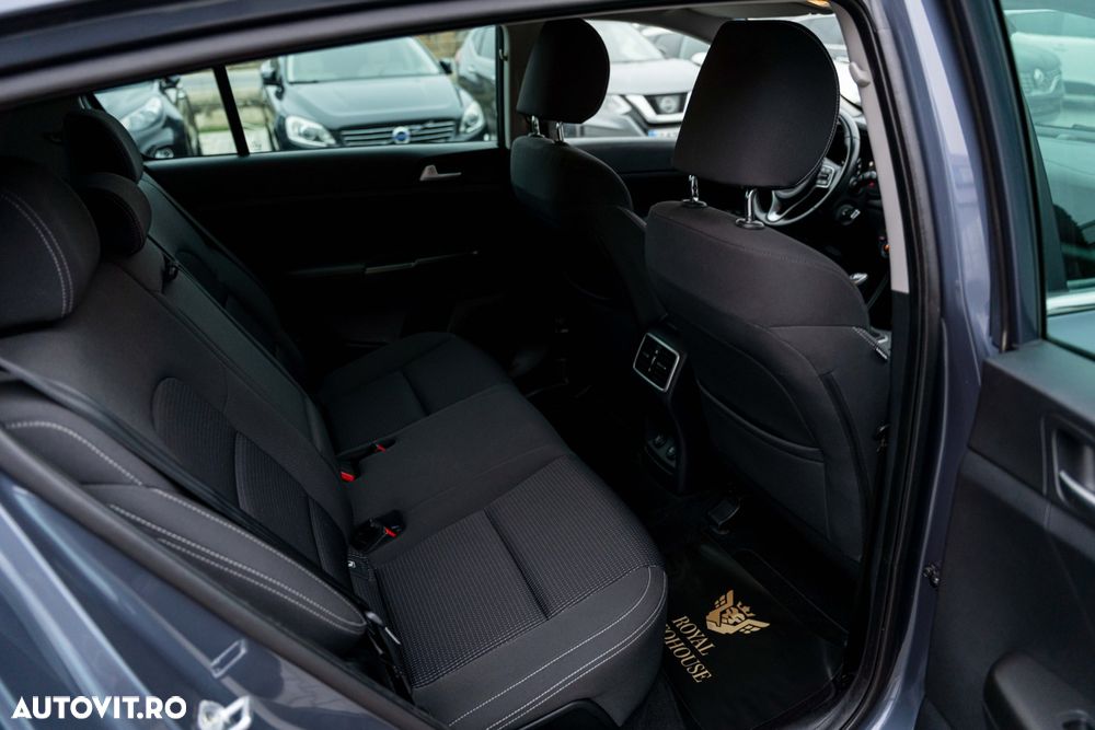 Kia Sportage - 16