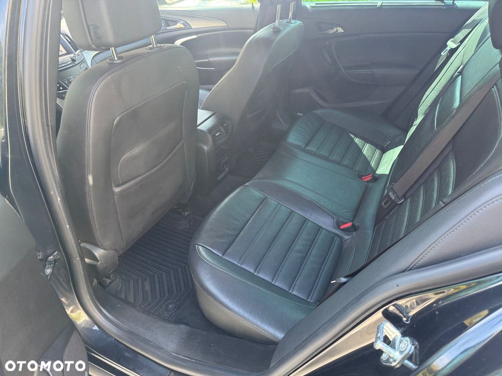 Opel Insignia - 17