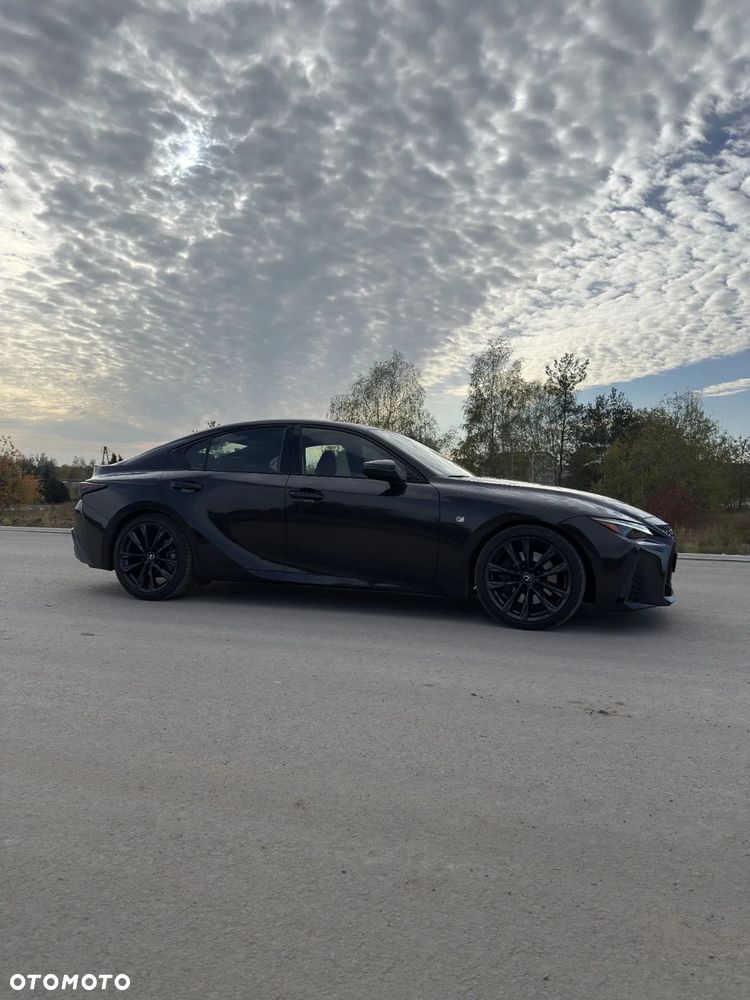 Lexus IS F - 4