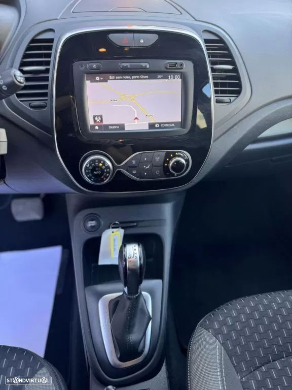Renault Captur 1.5 dCi Exclusive EDC - 7