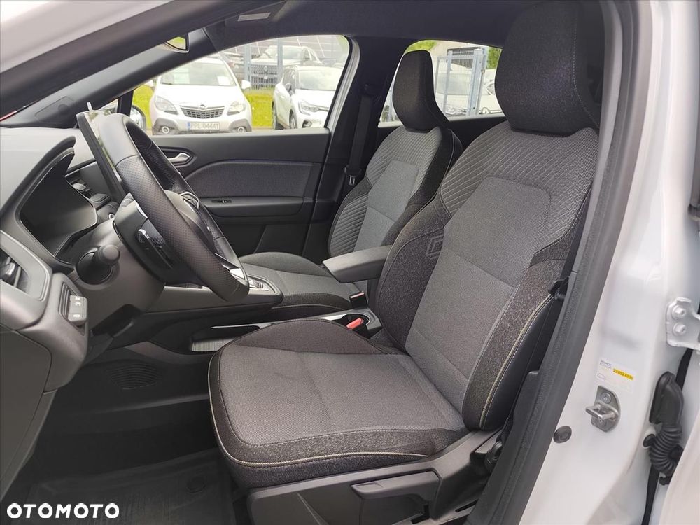 Renault Captur 1.3 TCe mHEV Techno EDC - 11